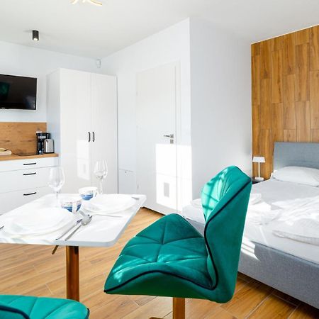 Wonder Home - Apartamenty Halo Karkonosze Z Ogrodem, Sezonowym Basenem, Placem Zabaw I Widokiem Na Sniezke - Zlokalizowane Blisko Karpacza Мислаковіце Екстер'єр фото