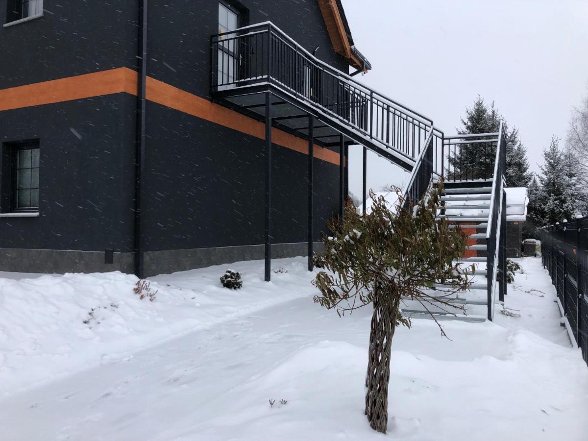 Wonder Home - Apartamenty Halo Karkonosze Z Ogrodem, Sezonowym Basenem, Placem Zabaw I Widokiem Na Sniezke - Zlokalizowane Blisko Karpacza Мислаковіце Екстер'єр фото